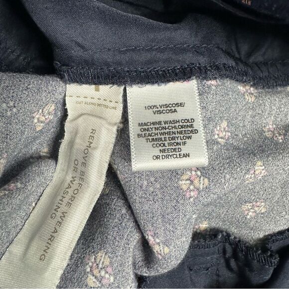 LOFT Pant Women Viscose Pull On Navy Geo Print Wide Leg Lounge Size 2 FLAW - Picture 5 of 11